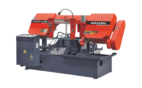 老新镇龙门带锯床工件照成切歪斜的原因是什么？